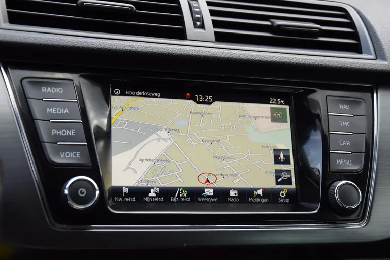 Skoda Fabia Combi 1.0 TSI 96PK Business Edition | Org NL | BOVAG Garantie | Trekhaak | Navigatie | Stoelverwarming | Parkeersensoren | Apple Carplay/Android Auto | 16'' Velgen | afbeelding 20