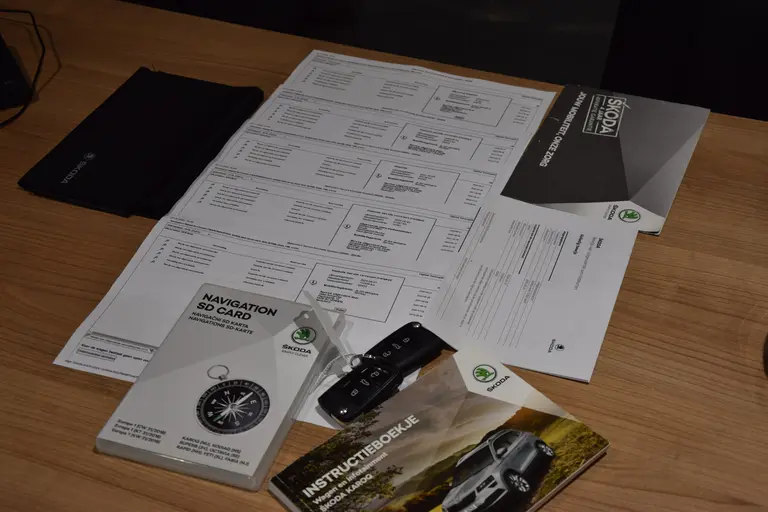 Skoda Karoq 1.5 TSI 150PK ACT Ambition Business DSG Automaat | NL-Auto | BOVAG Garantie | Trekhaak | Cruise & Climate Control | Navigatie | PDC Voor&Achter | Apple Carplay/ Android Auto | afbeelding 15