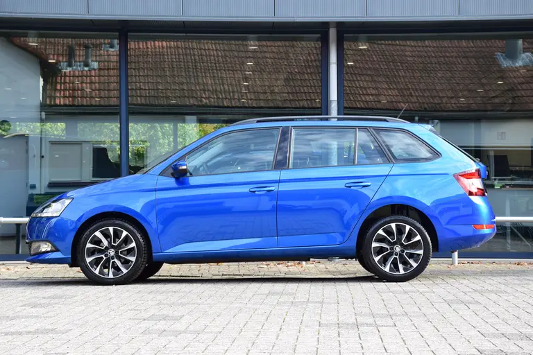 Skoda Fabia Combi 1.0 TSI 96PK Business Edition | incl. BOVAG Garantie | NL-Auto | Lage KM stand NAP | Navigatie | Parkeersensoren | 16'' Velgen | Apple Carplay/Android Auto | Cruise Control | DAB | afbeelding 4
