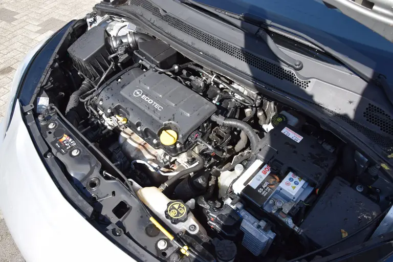 Opel Corsa 1.4 Edition Automaat | Org. NL | BOVAG Garantie | Aangepast Voor Mindervalide Handgas + Handrem | Achteruitrijcamera | 16'' Velgen+All Season Banden | Cruise Control | afbeelding 13