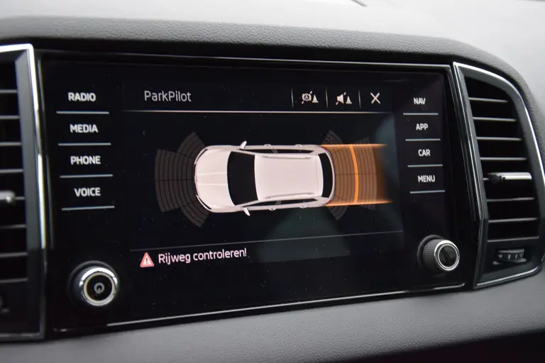 Skoda Karoq 1.5 TSI 150PK ACT Ambition Business DSG Automaat | NL-Auto | BOVAG Garantie | Trekhaak | Cruise & Climate Control | Navigatie | PDC Voor&Achter | Apple Carplay/ Android Auto | afbeelding 21