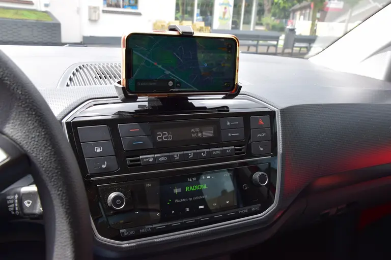 Skoda Citigo e-iV EV Ambition | Volledig Elektrisch | Org. NL | BOVAG Garantie | Stoelverwarming | PDC Achter | Climate Control | 16'' Velgen | DAB Radio | Bluetooth Telefoonverbinding | afbeelding 18