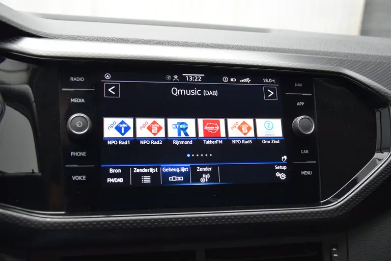 Volkswagen T-Cross 1.0 TSI Life | Org. NL | Fabrieksgarantie 7-2027 | Adaptive Cruise Control | Parkeersensoren Voor&Achter | Apple Carplay/Android Auto | 16'' Velgen | DAB Radio | afbeelding 21