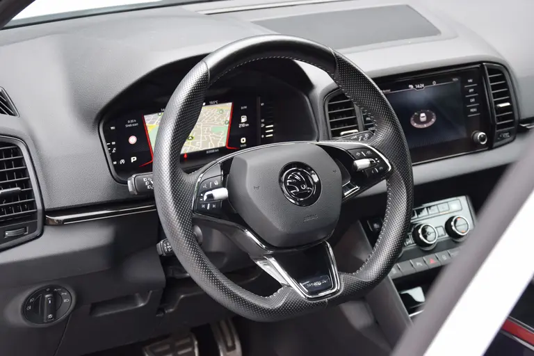 Skoda Karoq 1.5 TSI 150PK ACT Sportline Business DSG Automaat | Org. NL | BOVAG Garantie | 19'' Velgen | Virtual Cockpit | Achteruitrijcamera | Stoel/Stuur&Voorruitverwarming | afbeelding 18
