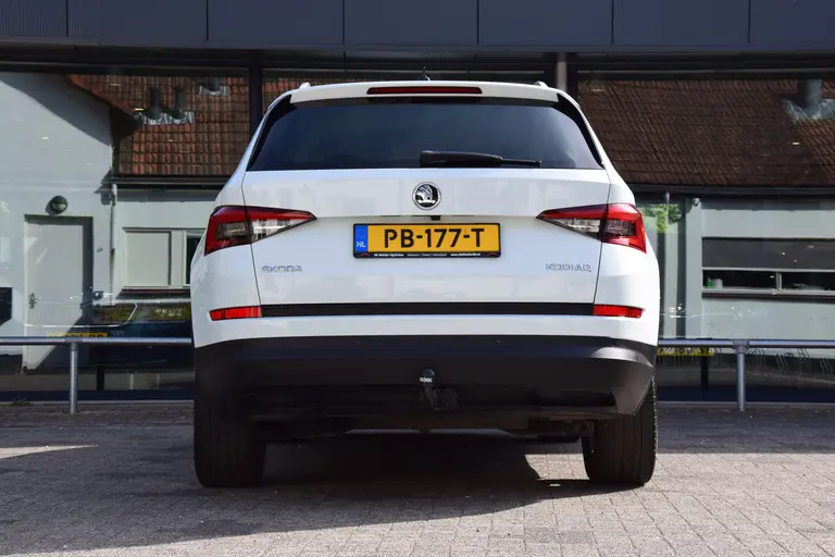 Skoda Kodiaq 1.4 TSI Style Business 7p. 7Persoons | Org. NL | BOVAG Garantie | Trekhaak | 360 Camera | Stoelverwarming | Full LED | Elektrische Koffelklep | Elektrisch Verstelbare Bestuurdersstoel | afbeelding 14