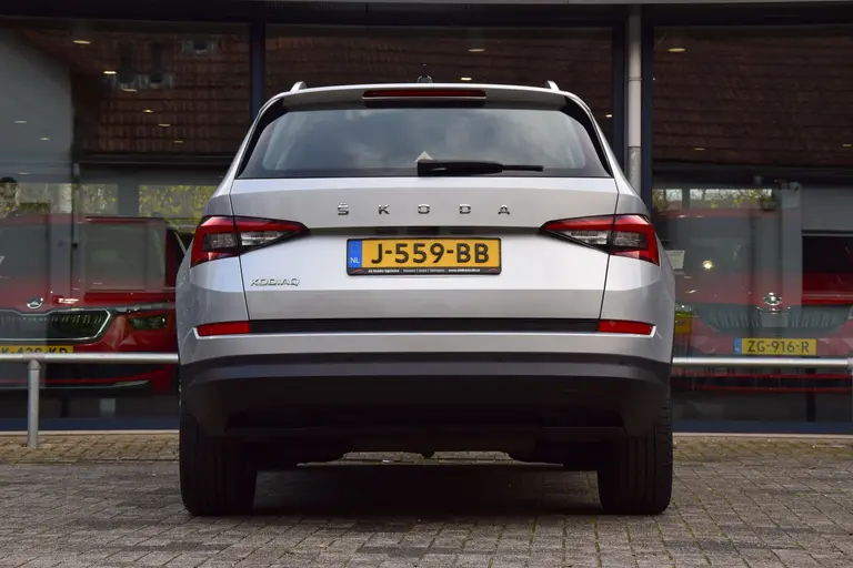 Skoda Kodiaq 1.5 TSI 150PK Business Edition 7-Persoons DSG Automaat | incl. BOVAG Garantie | NL-Auto | Adaptive Cruise Control | Achteruitrijcamera | Stoelverwarming | Navigatie | Full LED | Apple Carplay / Andoid Auto | afbeelding 13