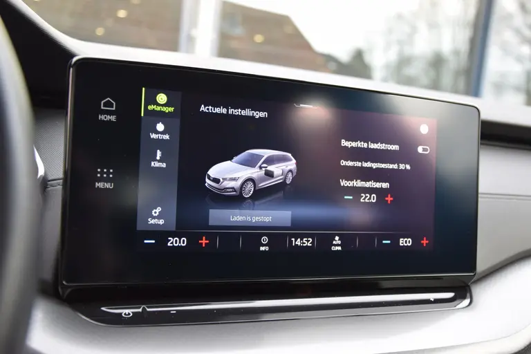 Skoda Octavia Combi 1.4 TSI iV 150PK PHEV Business Edition | Org. NL | BOVAG Garantie | Plug in Hybride | Virtual Cockpit | Navigatie | Full LED | PDC Voor&Achter | Elektrische Kofferklep | afbeelding 24