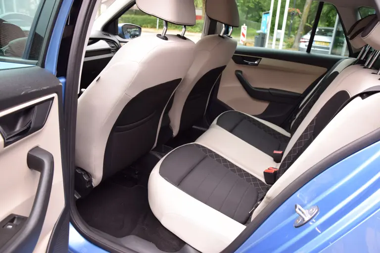 Skoda Fabia Combi 1.2 TSI Style | Org. NL | BOVAG Garantie | Trekhaak | Parkeersensoren Voor&Achter | Cruise&Climate Control | LED Dagrijverlichting | 15'' Velgen | afbeelding 7