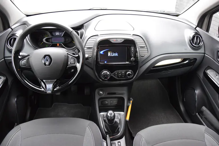 Renault Captur 0.9 TCe 90PK Dynamique | Org. NL | Nieuwe APK | Navigatie | Bluetooth Telefoonverbinding | Parkeersensoren Achter | 17'' Velgen | Keyless Entry | afbeelding 6
