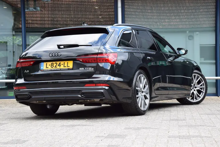 Audi A6 Avant 55 TFSI e 340PK quattro Competition PHEV Plug-in Hybride | Orgineel NL | BOVAG Garantie | Trekhaak | LED Matrix | 20'' Velgen | S-Line | Apple Carplay/Android Auto | Stoelverwarming | afbeelding 2