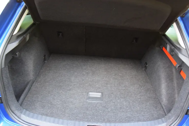 Skoda Scala 1.0 TSI 116PK First Edition | Org. NL | BOVAG Garantie | Trekhaak | Apple Carplay/Android Auto | Automatische Airco | Stoelverwarming | DAB | 18'' Velgen | PDC Achter | afbeelding 27