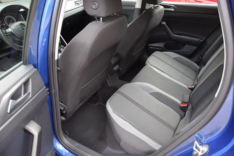 Volkswagen Polo 1.0 TSI Highline DSG Automaat | Org. NL | BOVAG Garantie | Trekhaak | Adaptive Cruise | Stoelverwarming | PDC Voor&Achter | 16'' Velgen | Apple Carplay/Android Auto | afbeelding 7
