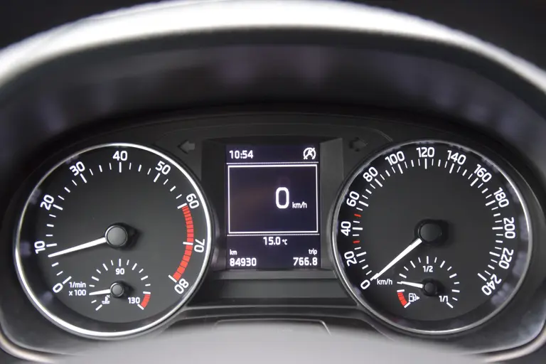 Skoda Fabia Combi 1.2 TSI Style | Org. NL | BOVAG Garantie | Trekhaak | Parkeersensoren Voor&Achter | Cruise&Climate Control | LED Dagrijverlichting | 15'' Velgen | afbeelding 13