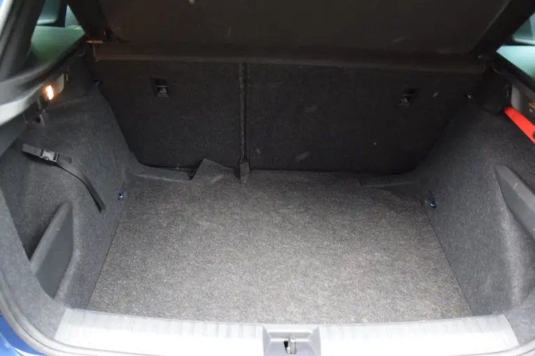 Skoda Kamiq 1.0 TSI 116PK Sport Business DSG Automaat | BOVAG Garantie | Org. NL | Sportstoelen | Stoelverwarming | Cruise&Climate Control | PDC Achter | Apple Carplay/ Android Auto | afbeelding 29