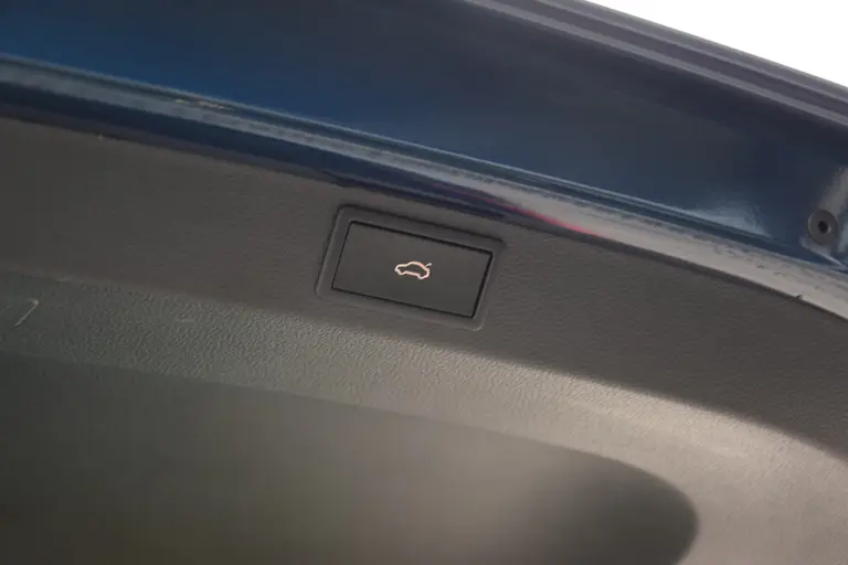 Skoda Karoq 1.0 TSI 110PK Business Edition | Org. NL | incl. BOVAG / Fabrieksgarantie | Navigatie | Full LED | Stoel&Stuurverwarming | Elektrische Kofferklep | Alcantara Bekleding | afbeelding 31