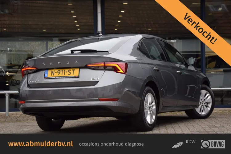 Skoda Octavia 1.0 e-TSI Business Edition DSG Automaat | Rijklaar incl. BOVAG Garantie | Org. NL | Full LED | Apple Carplay/Android Auto |  Virtual Cockpit | Stoelverwarming | Elektrische Klep | Cruise Control |