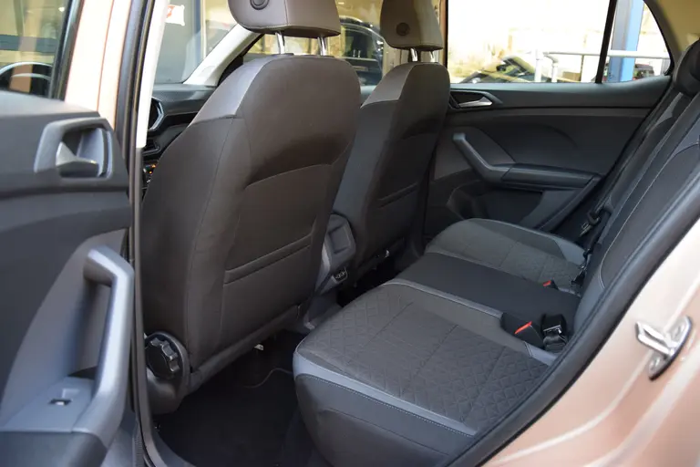 Volkswagen T-Cross 1.0 TSI 116PK Style DSG Automaat | Org. NL | BOVAG Garantie | Trekhaak | Full LED | PDC Voor&Achter | Adaptive Cruise Control | Climate Control | Apple Carplay/ Android Auto | afbeelding 7