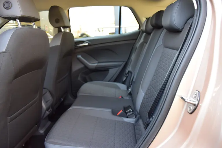 Volkswagen T-Cross 1.0 TSI 116PK Style DSG Automaat | Org. NL | BOVAG Garantie | Trekhaak | Full LED | PDC Voor&Achter | Adaptive Cruise Control | Climate Control | Apple Carplay/ Android Auto | afbeelding 8