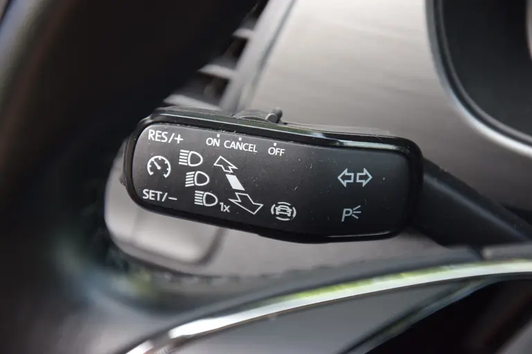 Skoda Fabia Combi 1.0 TSI 96PK Business Edition | Org. NL | BOVAG Garantie | Apple Carplay/Android Auto | 16'' Velgen | PDC Achter | LED Dagrijverlichting | Cruise Control | afbeelding 25