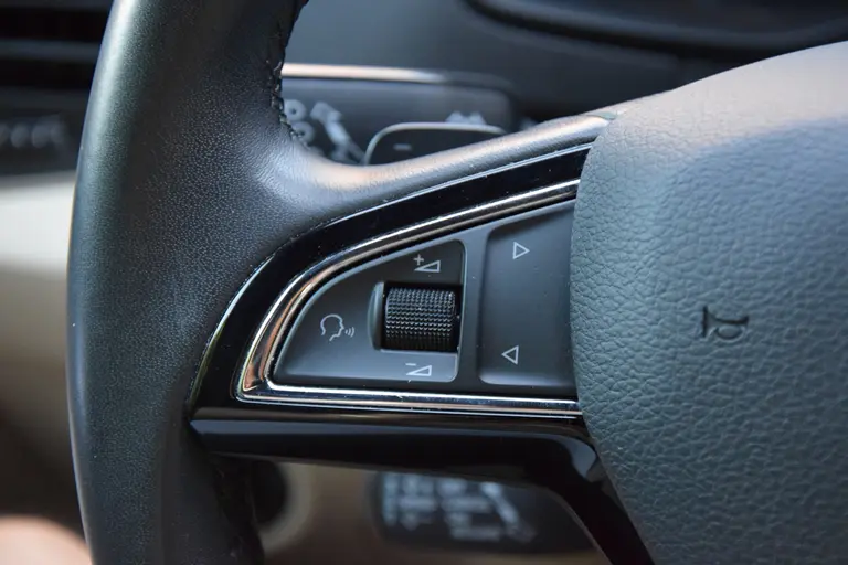 Skoda Karoq 1.5 TSI 150PK ACT Business Edition DSG Automaat | Org. NL | BOVAG Garantie | Lederen bekleding | Stoelverwarming | Stuurverwarming | Full LED koplampen | afbeelding 29