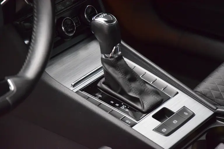 Skoda Superb Combi 1.5 TSI 150PK ACT Business Edition DSG Automaat | Org. NL | BOVAG Garantie | Trekhaak | Apple Carplay/Android Auto | Full LED | PDC Achter | Cruise&Climate Control | afbeelding 20