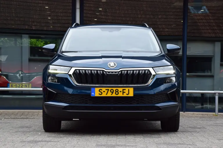 Skoda Karoq 1.0 TSI 110PK Business Edition | Org. NL | incl. BOVAG / Fabrieksgarantie | Navigatie | Full LED | Stoel&Stuurverwarming | Elektrische Kofferklep | Alcantara Bekleding | afbeelding 11