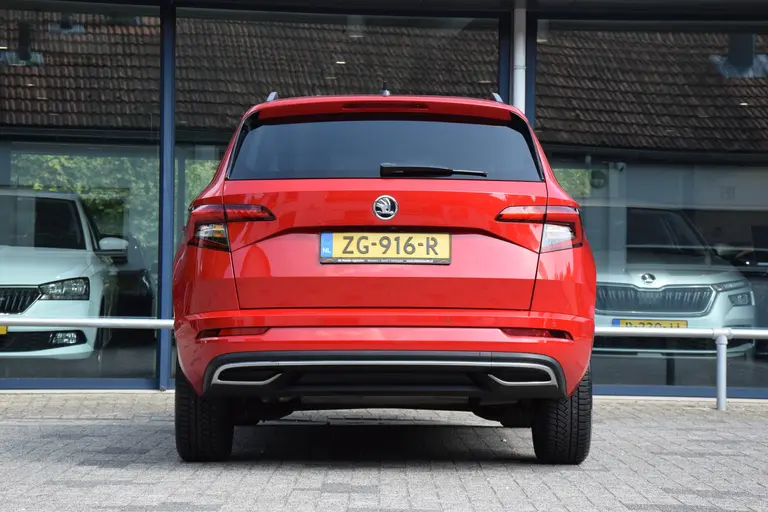 Skoda Karoq 1.5 TSI ACT Sportline Business DSG Automaat | incl. BOVAG Garantie | NL-Auto | Navigatie | Virtual Cockpit | Achteruitrijcamera | 18'' Velgen | Full LED | Carplay | DAB | Keyless Entry&GO | afbeelding 12