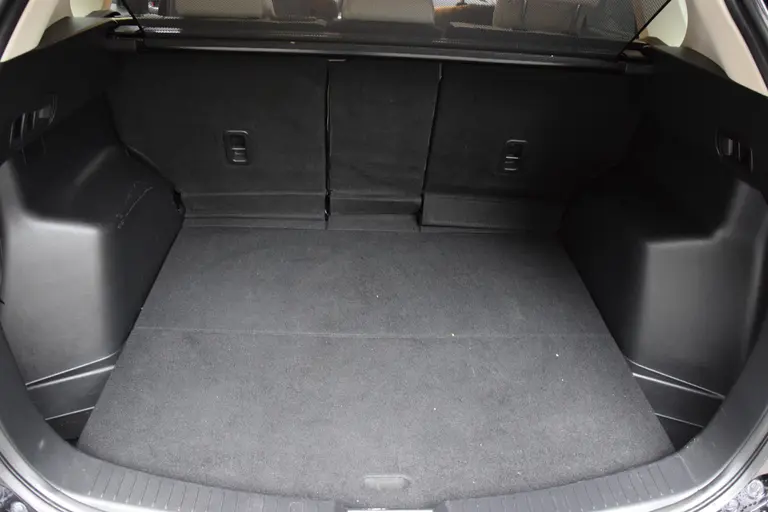 Mazda CX-5 2.0 SkyActiv-G 160 GT-M 4WD Automaat | Trekhaak | Lederen Bekleding | Full LED | PDC Voor&Achter | Stoelverwarming | Cruise&Climate Control | Navigatie | Bluetooth | afbeelding 31