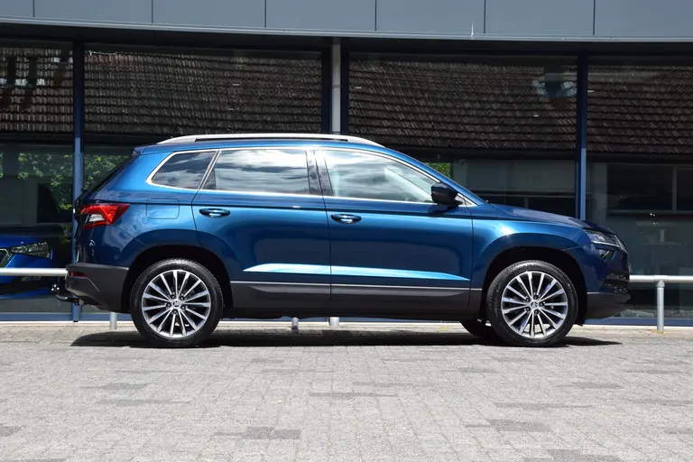 Skoda Karoq 1.5 TSI 150PK ACT Business Edition DSG Automaat | Org. NL | BOVAG Garantie | Trekhaak | Adaptive Cruise Control | Full LED | 18'' Velgen All Season Banden | Stoel/Stuur/Voorruitverwarming | afbeelding 5