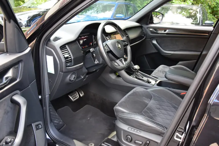 Skoda Kodiaq 1.5 TSI 150PK Sportline Business DSG Automaat | Org. NL | BOVAG Garantie | Trekhaak |  Virtual Cockpit | Stoelverwarming | Camera | 20'' Velgen | Adaptive Cruise Control | Elektrische Kofferklep | afbeelding 8