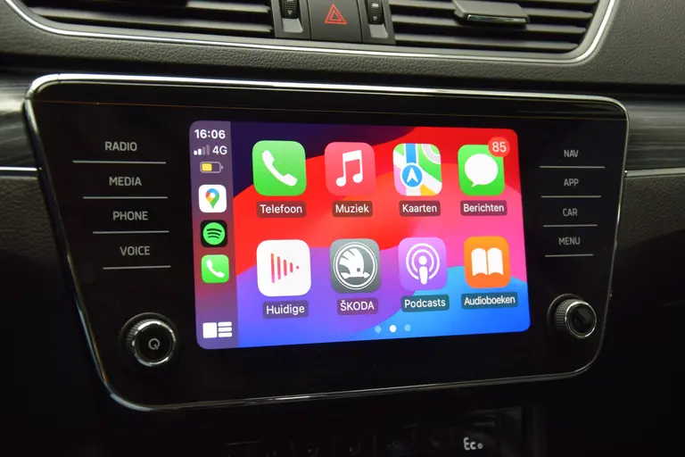 Skoda Superb Combi 1.4 TSI iV Business Edition Plus PHEV Plug-in Hybride | Org. NL | BOVAG Garantie | Trekhaak | Virtual Cockpit | Apple Carplay/Android Auto | Elektrische Voorstoelen met geheugen | Verwarmde Voorruit + Stoelen | afbeelding 22