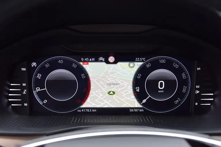 Skoda Kamiq 1.0 TSI 110PK Business Edition | Org. NL | BOVAG Garantie | Stoelverwarming | Vitrual Cockpit | Cruise & Climate Control | 17" Velgen | Parkeersensoren Voor&Achter | afbeelding 15