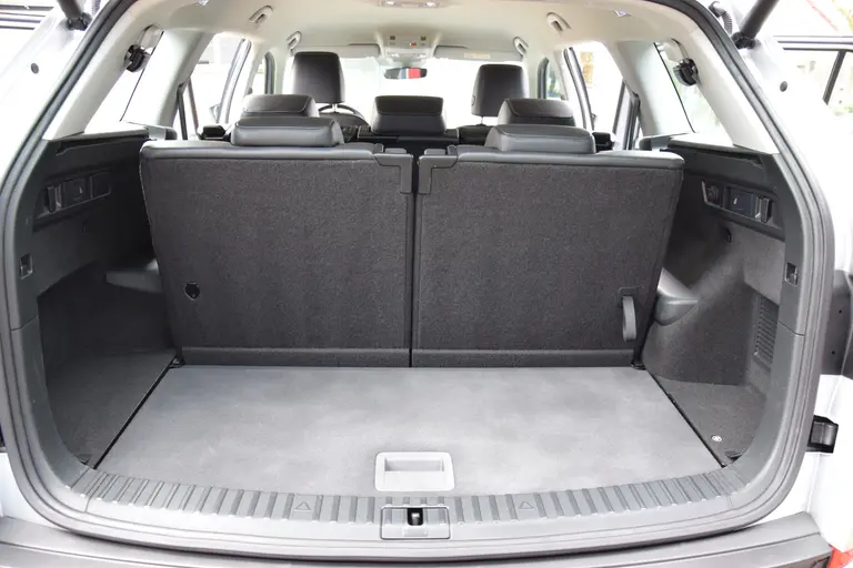 Skoda Kodiaq 1.5 TSI 150PK Business Edition 7-Persoons DSG Automaat | incl. BOVAG Garantie | NL-Auto | Adaptive Cruise Control | Achteruitrijcamera | Stoelverwarming | Navigatie | Full LED | Apple Carplay / Andoid Auto | afbeelding 30