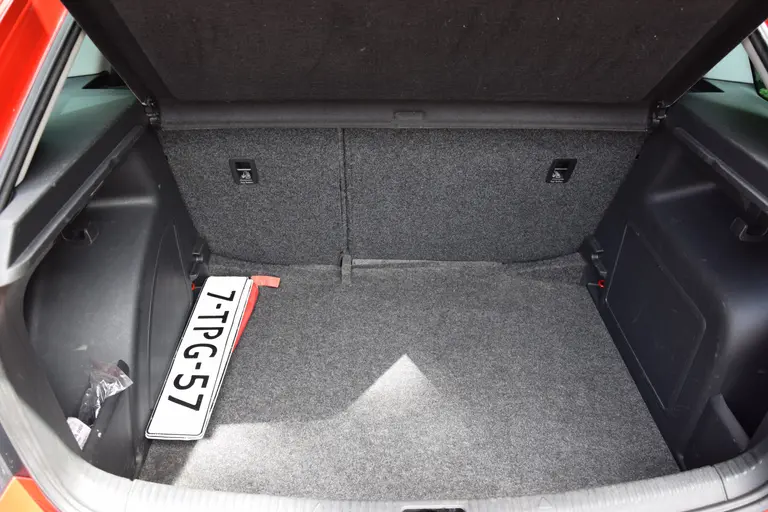 Skoda Rapid Spaceback 1.2 TSI Greentech Ambition Businessline Pro | Org. NL | Trekhaak | APK 6-2026 | Panoramadak | 17'' Velgen | Cruise Control | Airco | DAB+ Radio | afbeelding 27