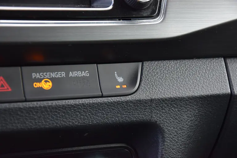 Skoda Fabia Combi 1.0 TSI 96PK Business Edition | Org NL | BOVAG Garantie | Trekhaak | Navigatie | Stoelverwarming | Parkeersensoren | Apple Carplay/Android Auto | 16'' Velgen | afbeelding 19