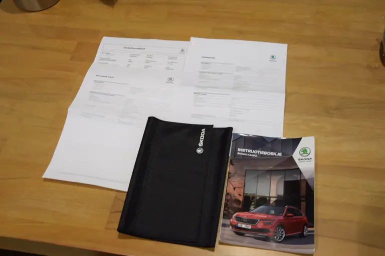 Skoda Kamiq 1.0 TSI 116PK Sport Business DSG Automaat | BOVAG Garantie | Org. NL | Sportstoelen | Stoelverwarming | Cruise&Climate Control | PDC Achter | Apple Carplay/ Android Auto | afbeelding 15