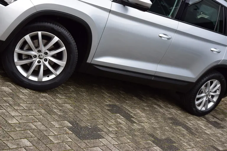 Skoda Kodiaq 1.5 TSI 150PK Business Edition 7-Persoons DSG Automaat | incl. BOVAG Garantie | NL-Auto | Adaptive Cruise Control | Achteruitrijcamera | Stoelverwarming | Navigatie | Full LED | Apple Carplay / Andoid Auto | afbeelding 17