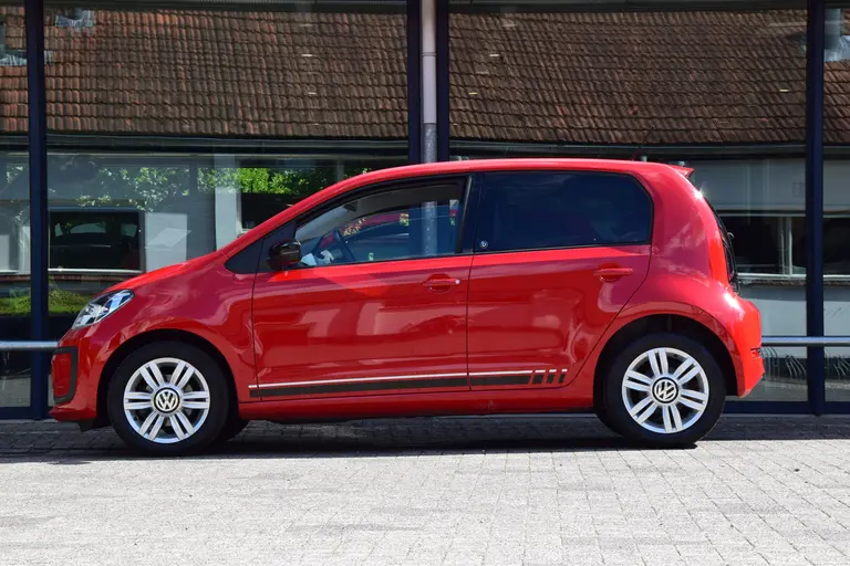 Volkswagen up! 1.0 BMT up! BEATS | Org. NL | BOVAG Garantie | 15'' Velgen | Airconditioning | Bluetooth Telefoonverbinding | LED Dagrijverlichting | Lage KM-Stand NAP! | afbeelding 4