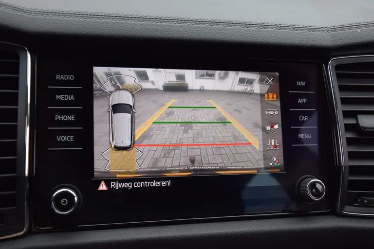 Skoda Kodiaq 1.5 TSI 150PK Business Edition 7p / 7 persoons | Org. NL | BOVAG Garantie | Apple CarPlay | Lederen Bekleding | Trekhaak | Achteruitrijcamera | Virtual Cockpit | Full LED | afbeelding 21
