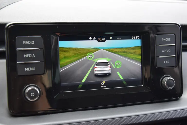 Skoda Kamiq 1.0 TSI 110PK Ambition | Org. NL | BOVAG Garantie | Cruise Control | 16'' Velgen | Full LED | DAB+ | Apple Carplay/Android Auto | Airconditioning | Multifunctioneel Stuur | afbeelding 21