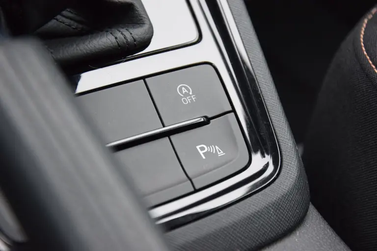 Skoda Kamiq 1.0 TSI 111PK Business Edition DSG Automaat | Org. NL | BOVAG Garantie | Trekhaak | Virtual Cockpit | Stoelverwarming | Full LED | Apple Carplay/Android Auto | Navigatie | afbeelding 31