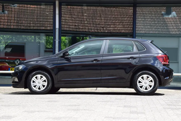 Volkswagen Polo 1.0 MPI Comfortline | BOVAG Garantie | All Season Banden | Parkeersensoren Achter | Speed Limiter | Bluetooth Telefoonverbinding | Goed Onderhouden | afbeelding 4
