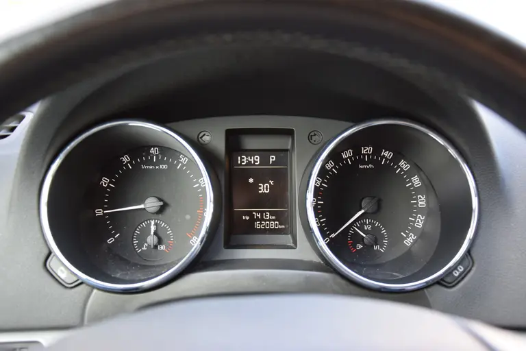 Skoda Yeti 1.2 TSI Comfort DSG Automaat | Org. NL | BOVAG Garantie | Trekhaak | Cruise Control | Airconditioning | 16'' Velgen | Parkeersensoren Achter | afbeelding 14