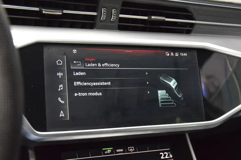 Audi A6 Avant 55 TFSI e 340PK quattro Competition PHEV Plug-in Hybride | Orgineel NL | BOVAG Garantie | Trekhaak | LED Matrix | 20'' Velgen | S-Line | Apple Carplay/Android Auto | Stoelverwarming | afbeelding 24