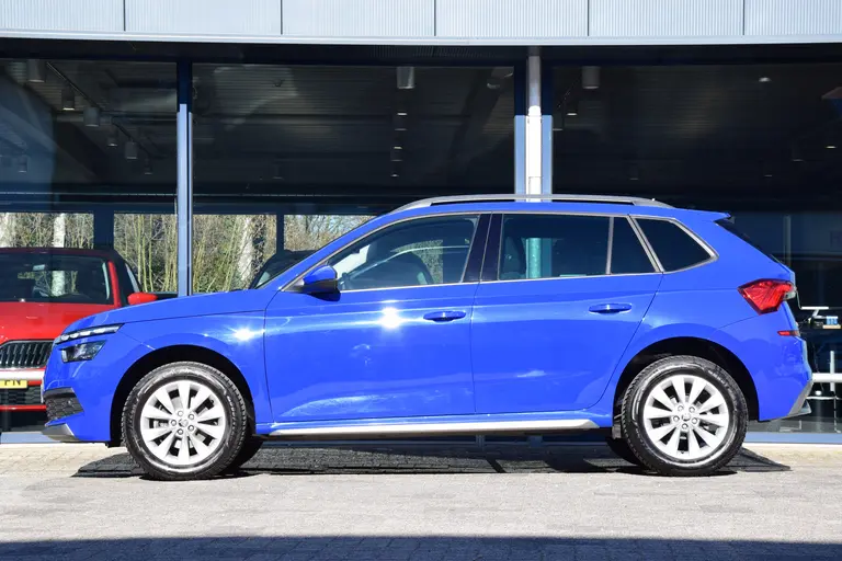Skoda Kamiq 1.5 TSI 150PK ACT Business Edition | Org. NL | BOVAG Garantie | Trekhaak | Achteruitrijcamera | Virtual Cockpit | Full LED | Verwarmde Stoelen&Voorruit | Cruise&Climate Control | afbeelding 4