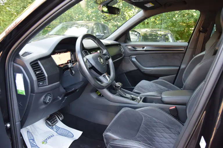 Skoda Kodiaq 1.5 TSI 150PK Sportline Business DSG Automaat | Org. NL | BOVAG Garantie | Trekhaak | Panoramadak | Virtual Cockpit | 19'' Velgen | Camera | Full LED | Elektrische Kofferklep | afbeelding 9