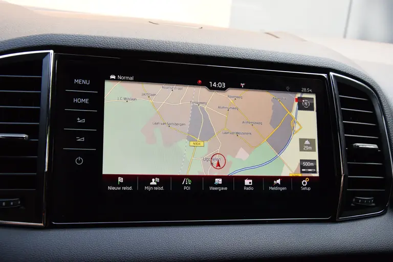 Skoda Karoq 1.5 TSI ACT Sportline Business DSG Automaat | incl. BOVAG Garantie | NL-Auto | Navigatie | Virtual Cockpit | Achteruitrijcamera | 18'' Velgen | Full LED | Carplay | DAB | Keyless Entry&GO | afbeelding 20