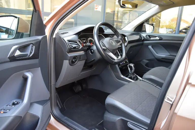 Volkswagen T-Cross 1.0 TSI 116PK Style DSG Automaat | Org. NL | BOVAG Garantie | Trekhaak | Full LED | PDC Voor&Achter | Adaptive Cruise Control | Climate Control | Apple Carplay/ Android Auto | afbeelding 9