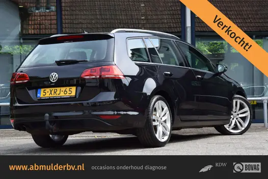 Volkswagen GOLF Variant 1.4 TSI Highline DSG Automaat | Org. NL | Trekhaak | Achteruitrijcamera | Navigatie | Alcantara Bekleding | 18'' Velgen | Cruise & Climate Control | Bluetooth |