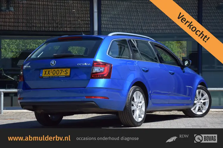 Skoda Octavia Combi 1.5 TSI Style Business DSG Automaat | Org. NL | BOVAG Garantie | Sportstoelen | Navigatie | Full LED | PDC Voor&Achter | Stoelverwarming | Cruise&Climate Control |